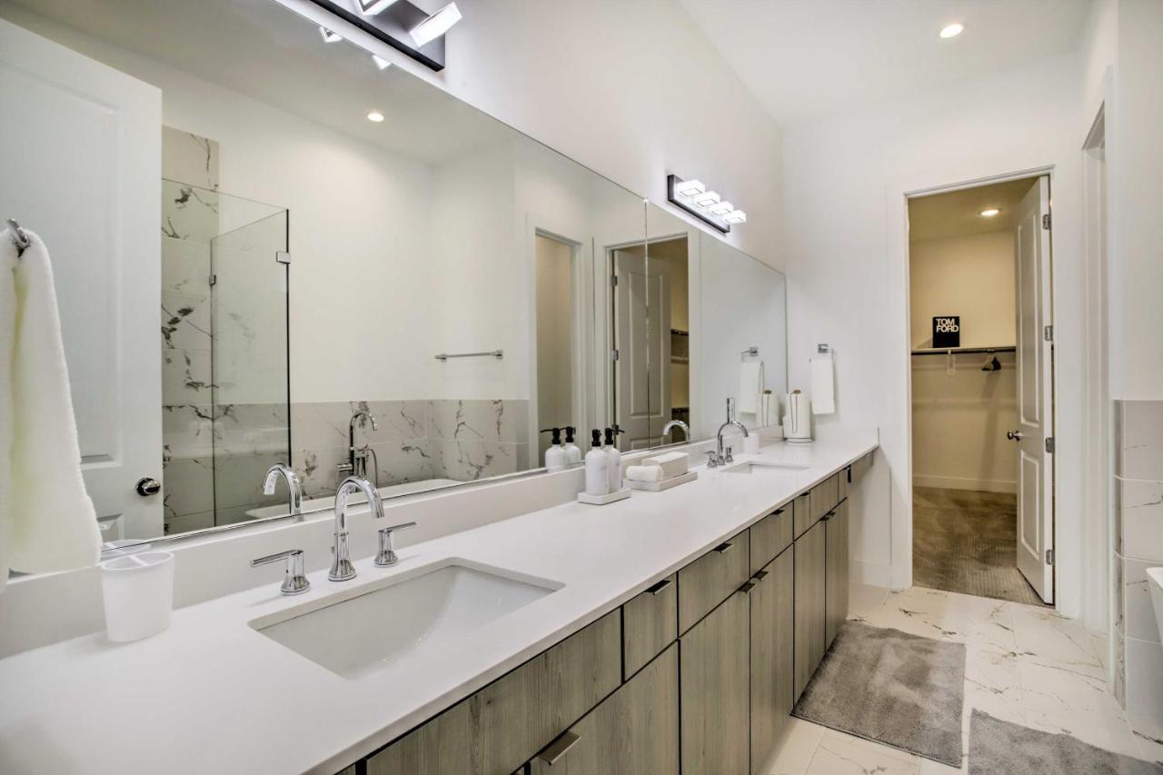 Newly-Built Luxury Galleria Area Townhome! Houston Extérieur photo